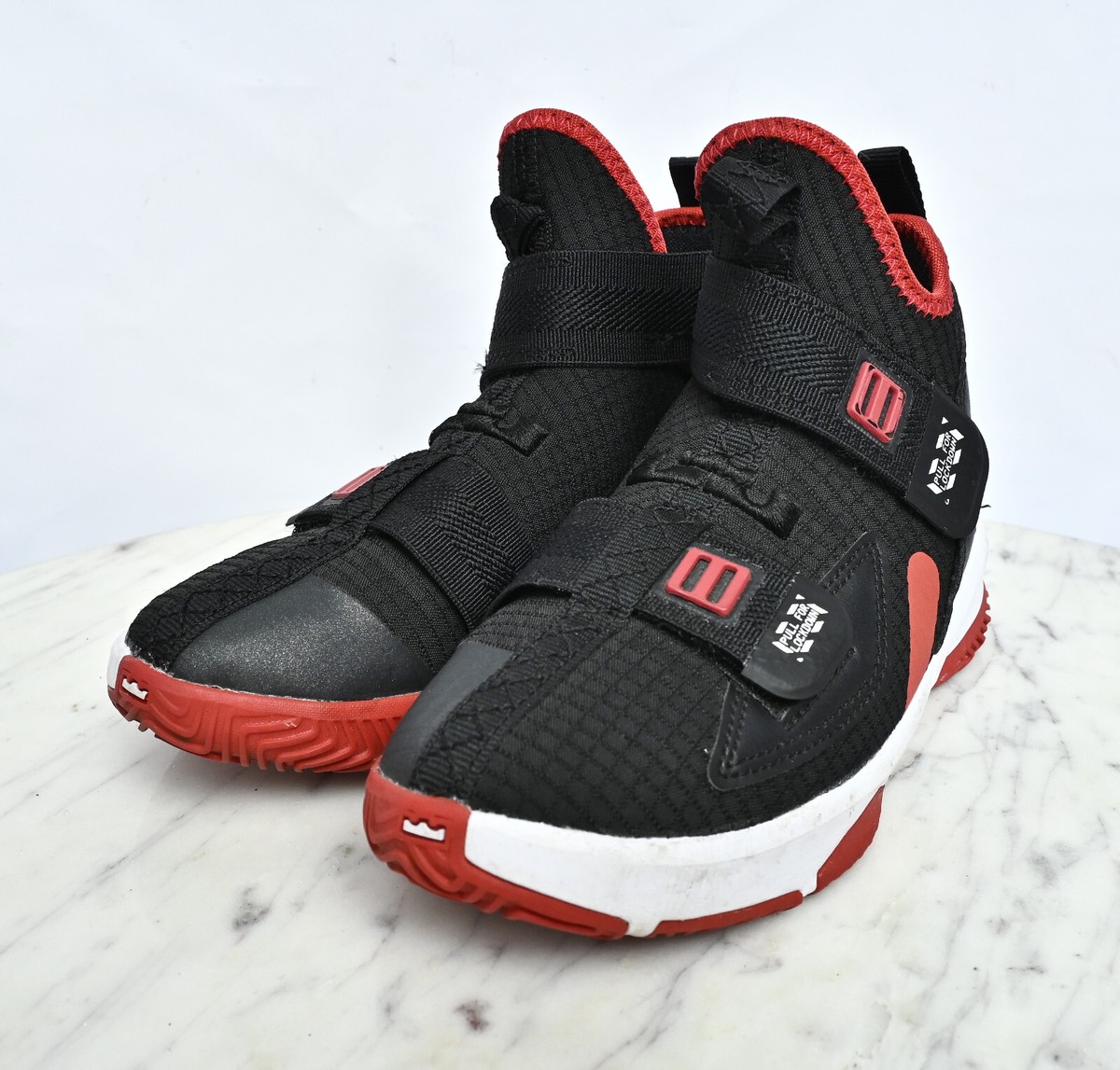 lebron soldier 13 flyease black and white