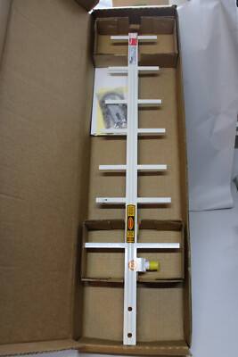 Andrew  Yagi Antenna ASPJ810  10dBd  Frequenz 870-960 MHz Antenne