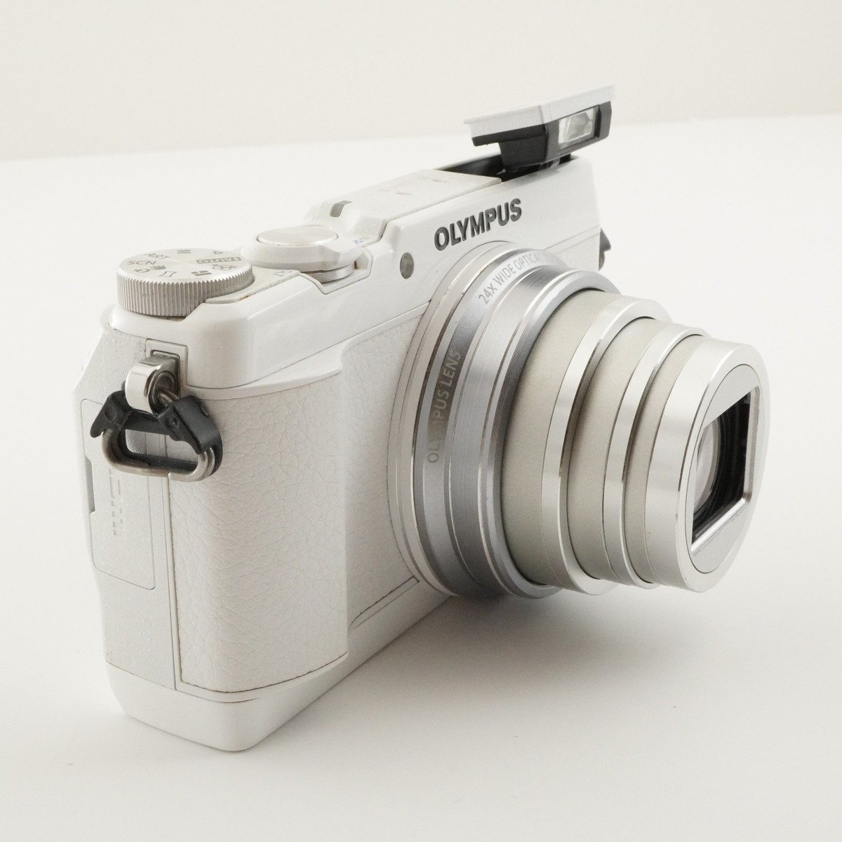 OLYMPUS STYLUS SH-1 White With 4GB SDHC Card Digital Camera from