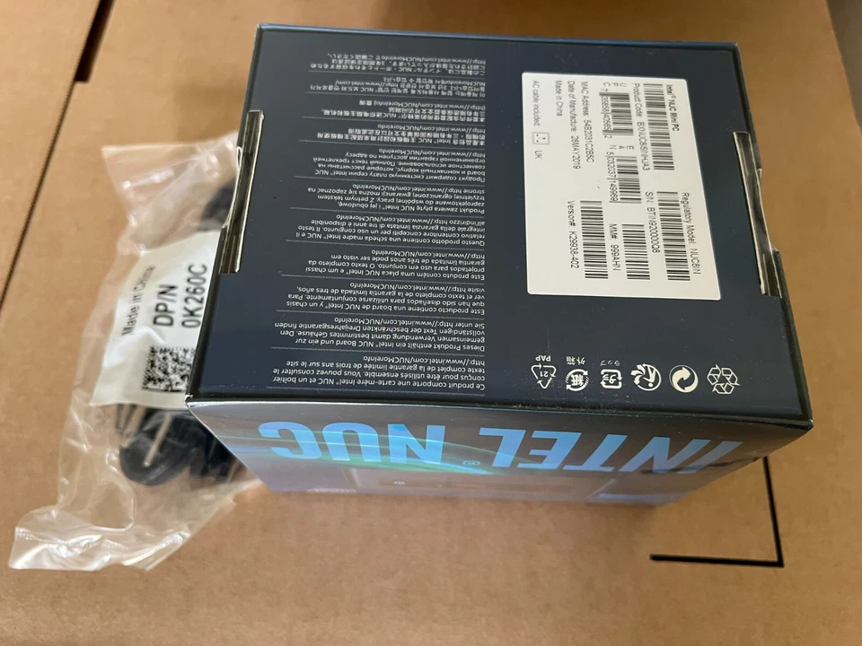 Intel Computer NUC PC Mini 1 TB 8GB i5-8265U 8th gen workstation Desktop Win 10 - Image 4 of 4