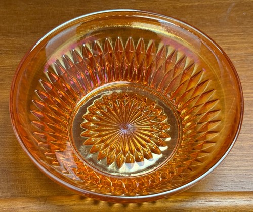 Vintage 4-3/4" Iridescent Marigold Carnival Glass Starburst Fruit Candy Nut Bowl - Picture 12 of 13