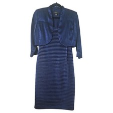 Vestido de Vacaciones R&M Richards Azul Zafiro Plisado Vaina con Chaqueta Bolero Talla 8