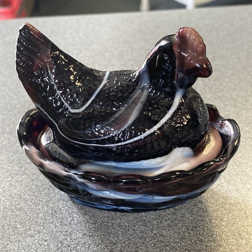 Westmoreland Rosso Purple Amethyst Slag Mini Hen On Nest Salt Cellar 3.5”