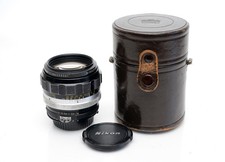 Nikon Nikkor-H 85mm f1.8 Ai Lens. Working + Clean Optics w/ Original Case + Caps