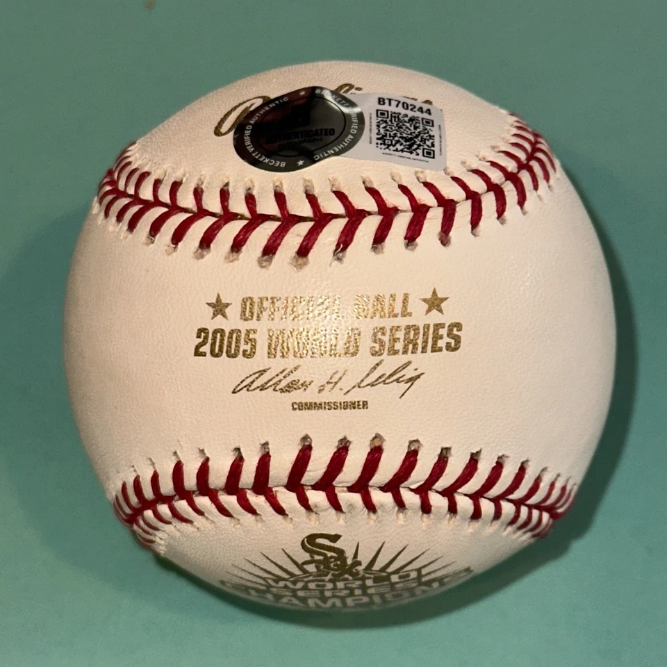 JON GARLAND (Sox) Signed Official 2005 WORLD SERIES Baseball Beckett BAS - Image 2 of 4