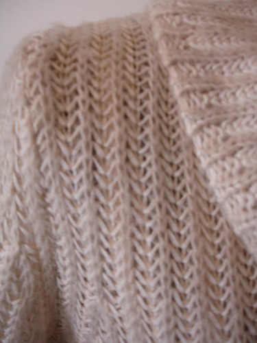 NEW-Women's DNKY Jeans Soft Tissue Color Almond Pullover SIZE:"S" Retail $ 69.50 - Picture 10 of 11