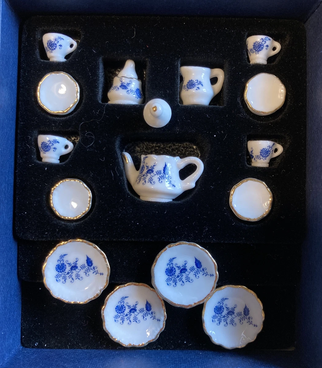 Reutter Porzellan White Tea Set 16 Pieces New In Box eBay