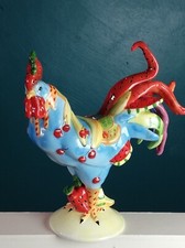 Poule en céramique poultry in Motion ''Fruit Cocktail'' Charon Neuhaus