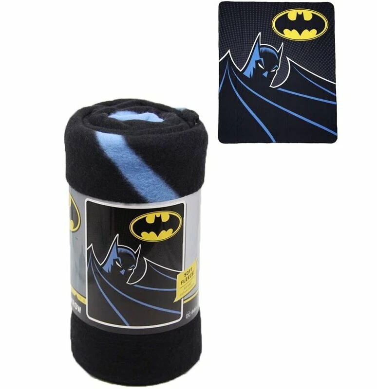 New Batman Silhouette Fleece Throw Gift Blanket DC Comics Superhero Shield Logo - Image 2 of 3