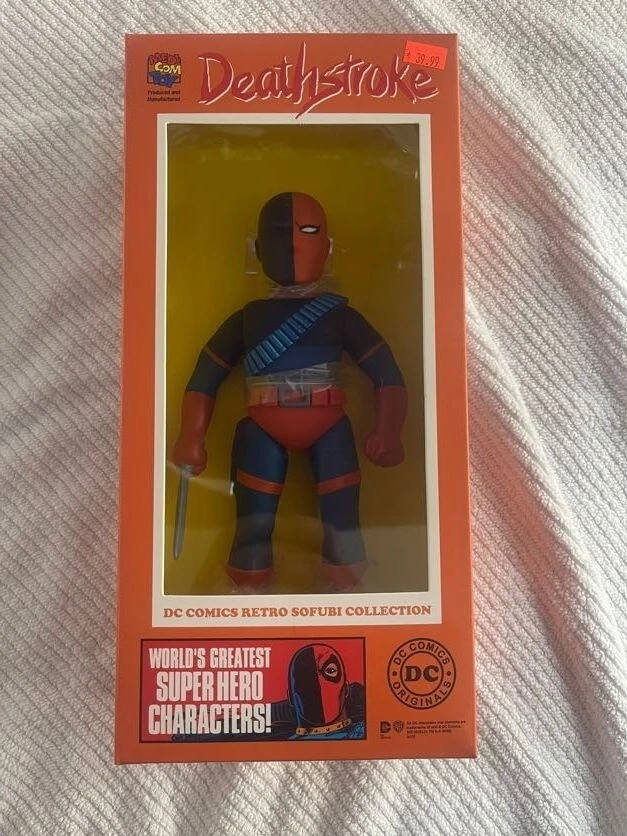 Figura Vinilo Medicom DC Comics Retro Colección Sofubi Deathstroke 10" Foto 2 de 4