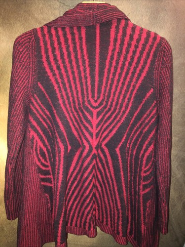 Style & Co M Cardigan Sweater Red Black Geometric Open Front Pretty! 🧡 - Picture 6 of 8