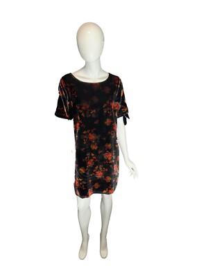 lady in the white dress Campbell Midi Dress (White) | The Yo Store