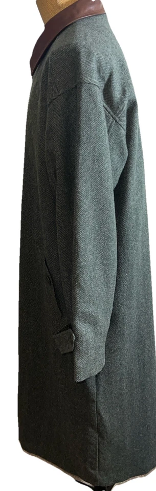 Vintage Eddie Bauer Wool Herringbone Tweed Overcoat Leather Collar Men's Large - Image 3 of 4