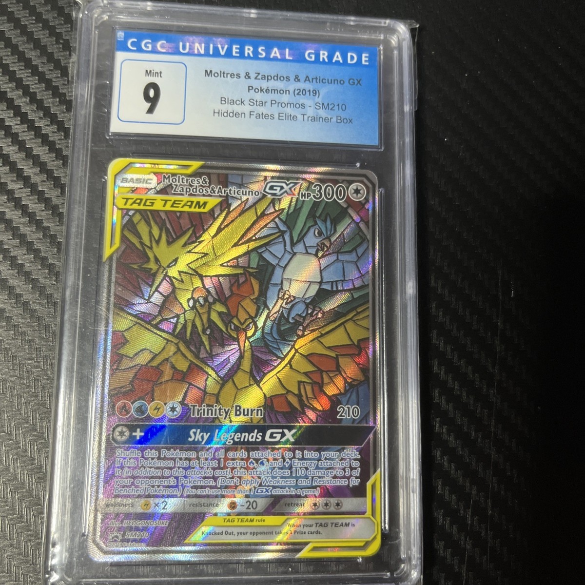 【未開封/希少/フランス語】ファイヤー&サンダー&フリーザーGX SM210 ファイヤー&サンダー&フリーザーGX 226/173 UR｜ポケカシングルカード