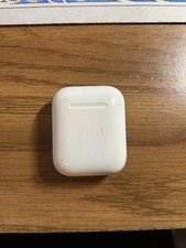 Apple AirPods 1st Generation In-Ear Headsets with Charging Case - White