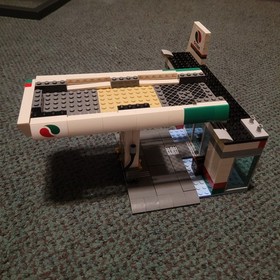 Lego City Service Station 60132 incomplete Read