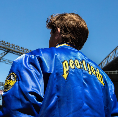 SEATTLE MARINERS PEARL JAM JACKET TEN CLUB NIGHT 2025 PNW IN HAND