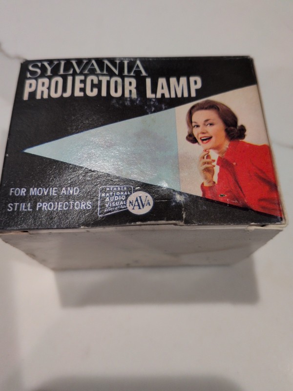 SYLVANIA Projector Lamp ELH 300W - 120V New In Box 