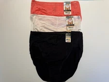 NWT Vanity Fair Beautifully Smooth Hi-Cut Panties 13230  7 L  3 Pairs