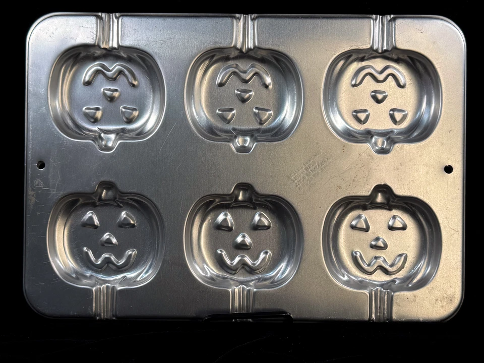 Juego De Colección 2 Moldes De Piruleta Jack O Linterna Aluminio Halloween Calabaza Pops Caramelo Foto 2 de 4
