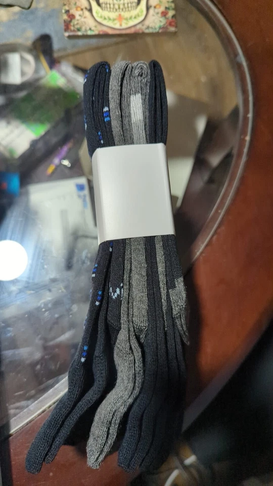 Calvin Klein 4 pares de calcetines ligeros de vestir para hombre talla 7-12 Foto 4 de 4