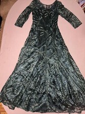 Tahari Arthur S. Levine Dress Size 6 Green Sequins