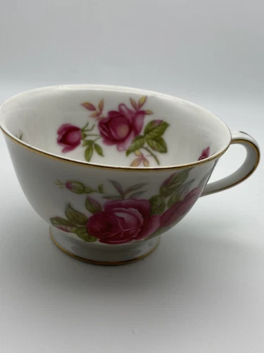 Vintage Lefton Crimson Rose - Smooth Footed Cup #566