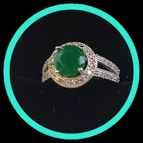 3.7ctw Emerald & White Natural Crystal Ring Size 6 1/2 - Picture 2 of 4
