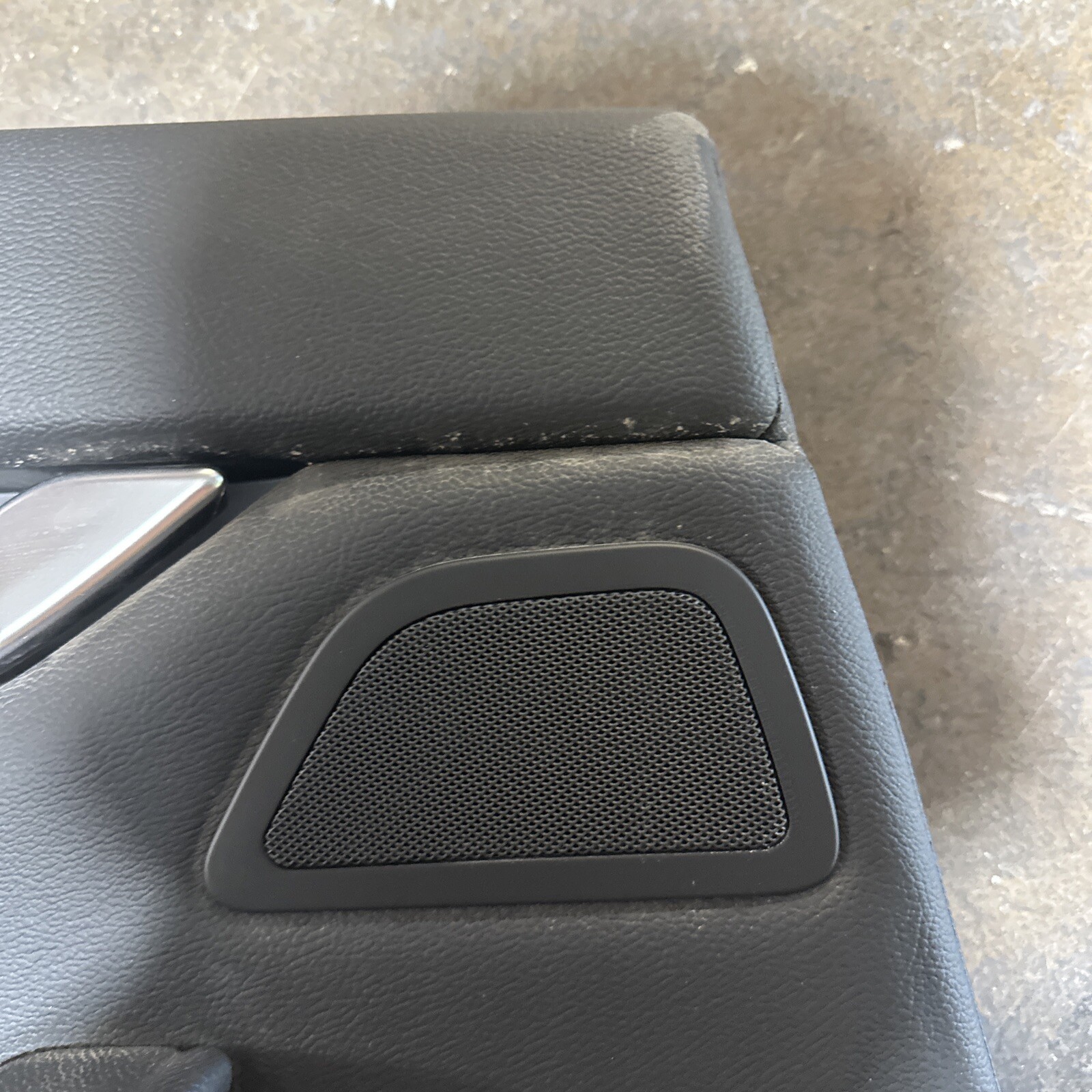 14-17 Maserati Ghibli Rear Left Side Complete Interior Door Panel Cover OEM