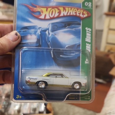 Hot Wheels Treasure Hunt '70 Plymouth Road Runner Diecast Unopened STH
