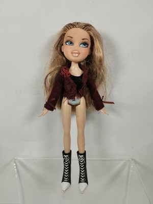 Bratz Twiins Triiiplets Oriana Puppe mit Stiefeln mit Valentina Jacke 