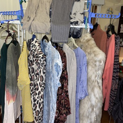 Women's Sz L 15 Pc Top Pants Vest Lot Loft Sonoma Apt9 Lands End Coldwater Creek