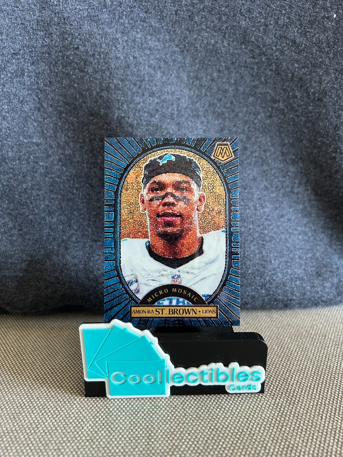 2025 Panini Mosaic - Micro Mosaic Amon-Ra St. Brown #18 SSP Case Hit Lions
