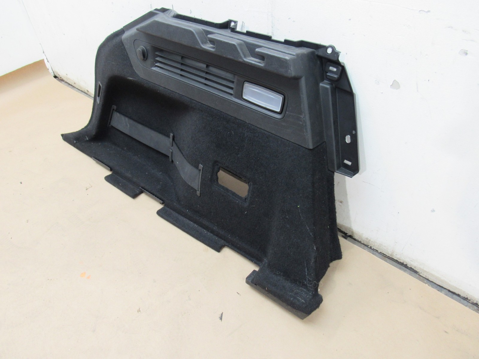 Maserati Levante 2017 Rear Left Driver Trunk Quarter Panel Cover Trim 16-24 |:Y