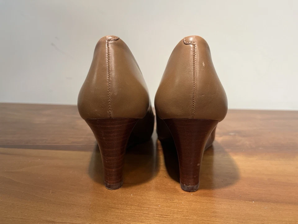 RARO Tory Burch Benton 2 Peep Toe Tacones de Cuña Zapatos Cuero Dorado Tostado Talla 6.5M Foto 3 de 4