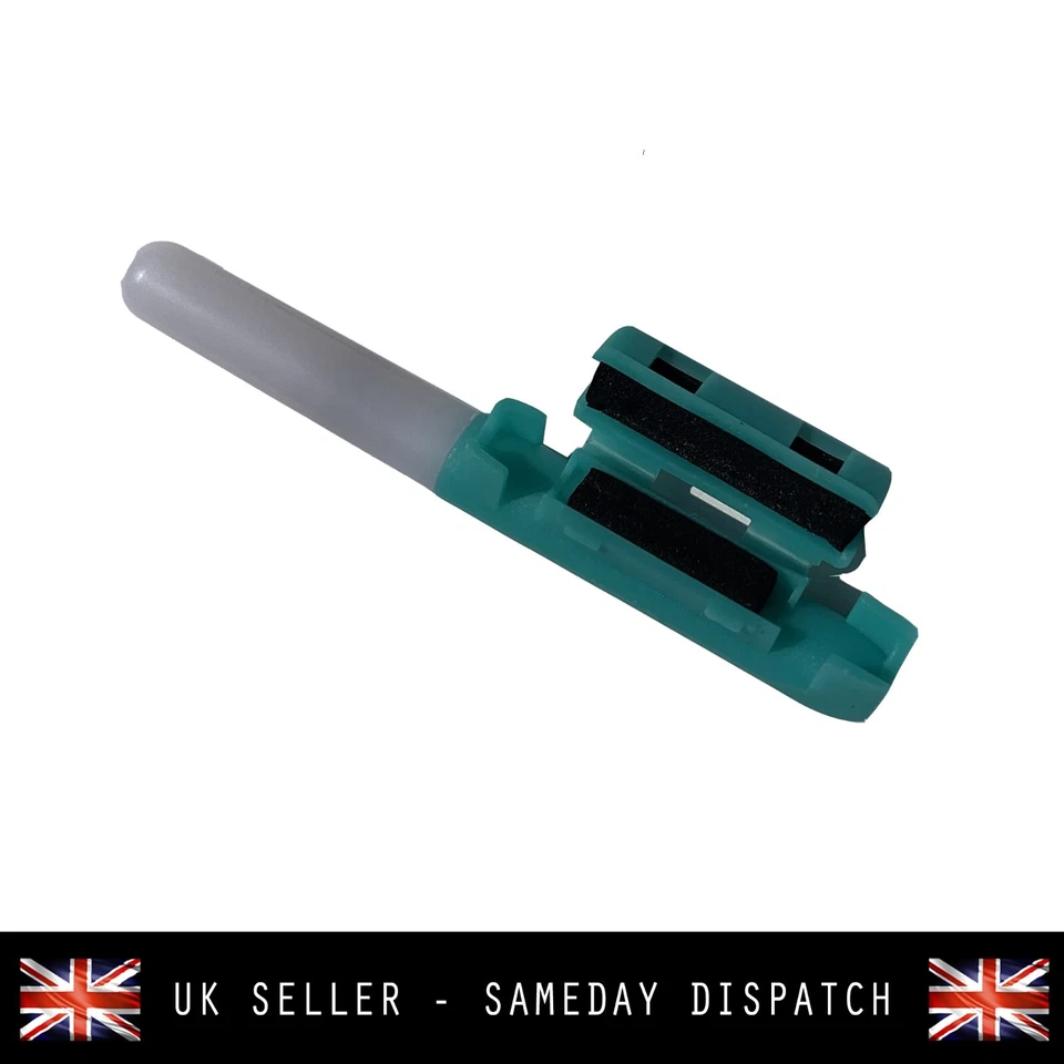 Rig Shark™ LED Sea Fishing Rod Tip Light + SMART Glow Stick Bite Indicator - Image 4 of 4