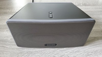 sonos play 3 smart speaker