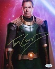 Tom Cavanagh The Flash Autographed Signed 8x10 Photo ACOA