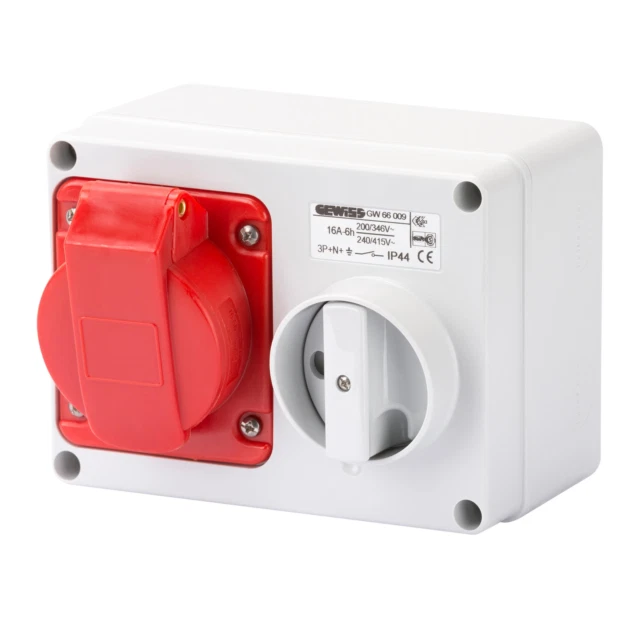 Red Surface IP44 IP Rating Electrical Sockets