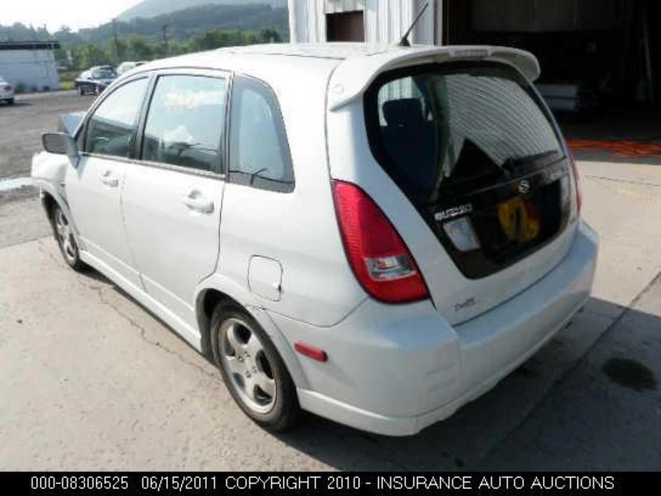 Transmisión Suzuki Aerio 04 AWD 83 k millas ¡6 meses de garantía! Foto 4 de 4
