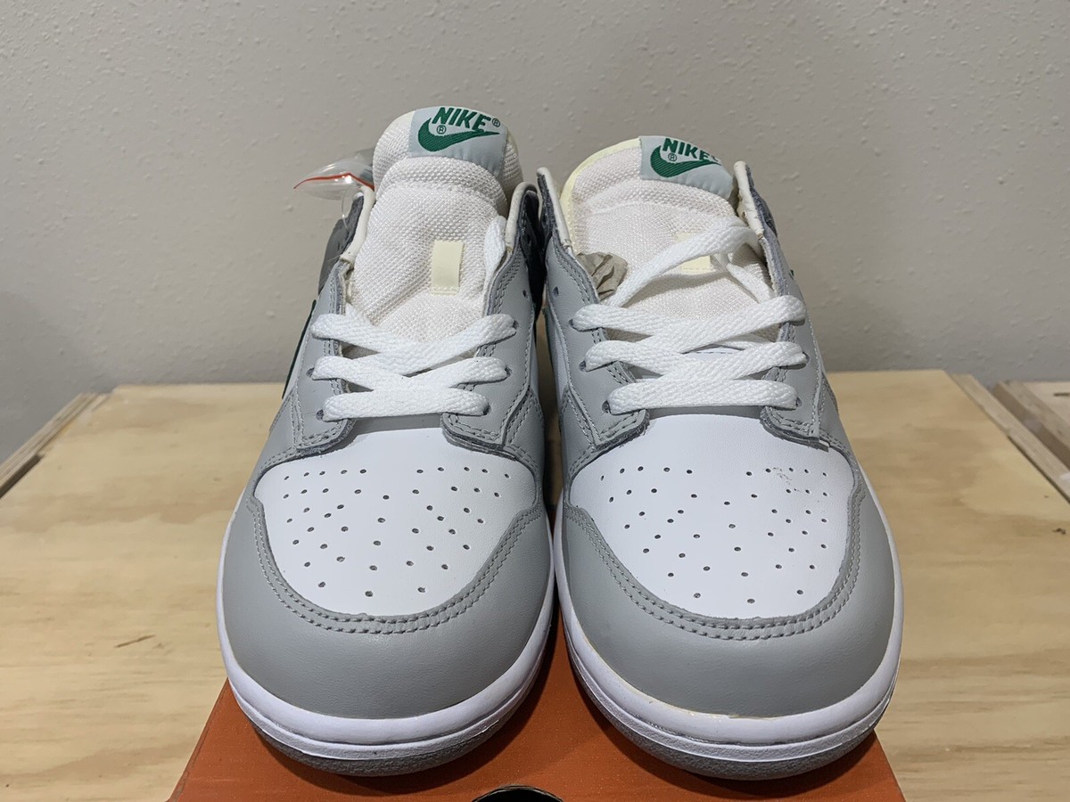 DS 2003 Nike Dunk Low Pro White / Grey / Green - SZ 10 DS 2003 Nike Dunk Low Pro White / Grey / Green - SZ 10