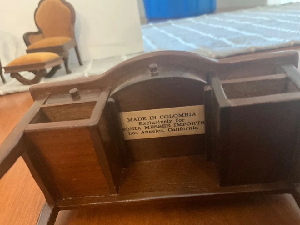 Sonia Messer Vintage Lot Of 12 Assorted Dollhouse Miniatures “Made In Columbia" - Image 2 of 4