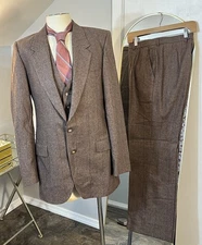 Vintage Yves Saint Laurent (YSL) 3-Piece Men's Suit - Brown Plaid w/tie Size 36 