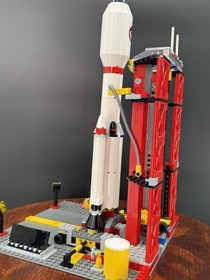 LEGO City (3368) Space Centre - 100% complete