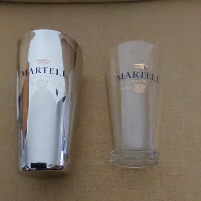 Martell Cognac Fondee En 1715 Boston Shaker Set. 