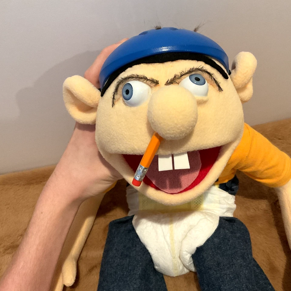 SML Jeffy Puppet 25 inch 2016 style - image 2 of 4