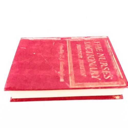 The Nurse's Dictionary Honnor Morten Revised by P. J. Cunningham 1966 HC Sm Book - Picture 8 of 14