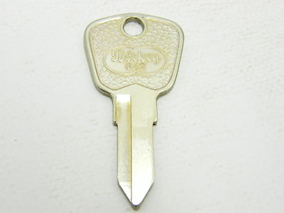 Key B blank for the cars of Trabant and Wartburg