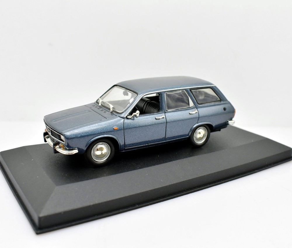 Vintage Renault 12 1:43 Scale Diecast Model by Norev for Collectors