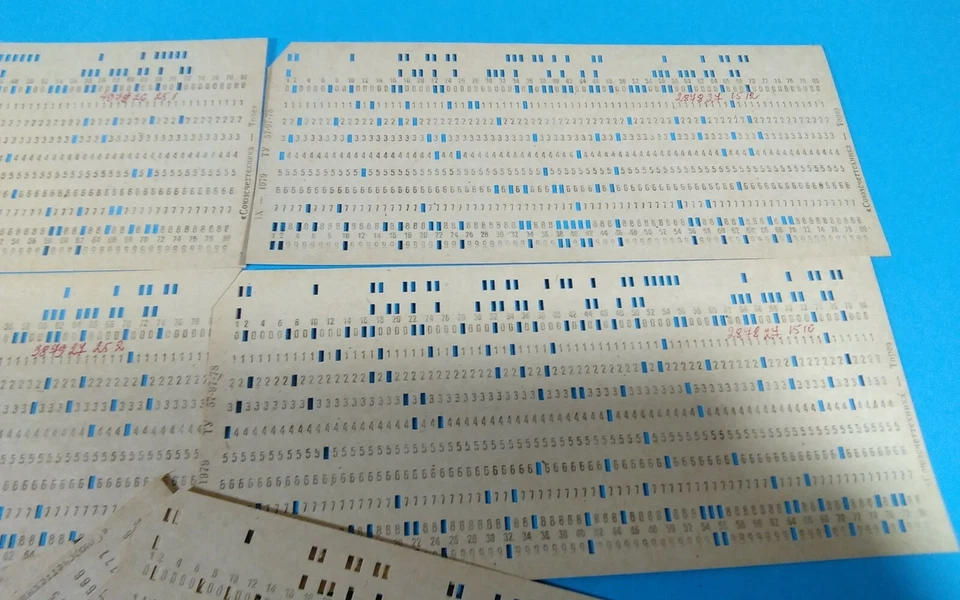 USSR Soviet Computer Mainframe Punch Card Perforated 1970s 10 pcs 4 - Image 4 of 4
